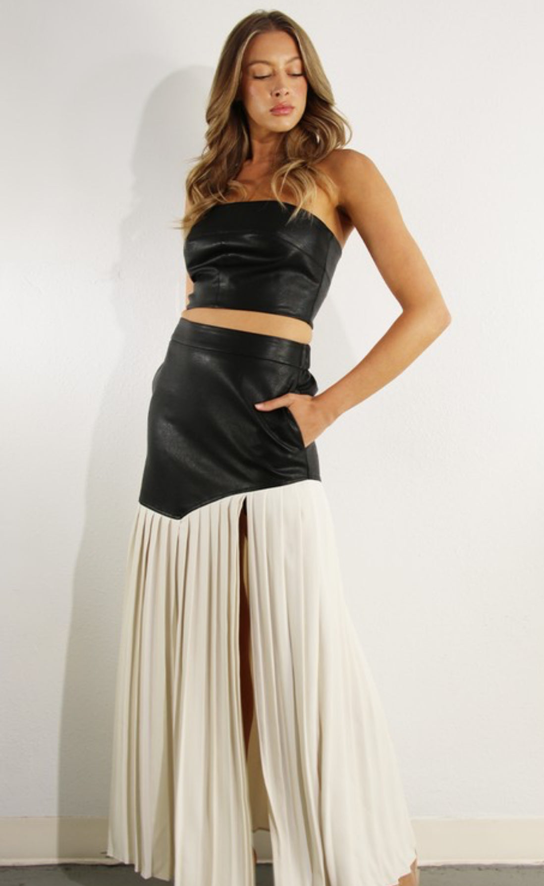 Leather set