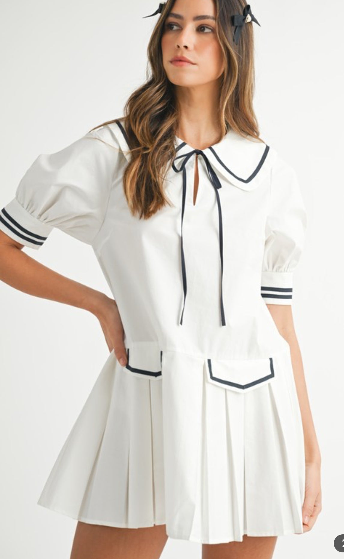 Contrast binding mini dress