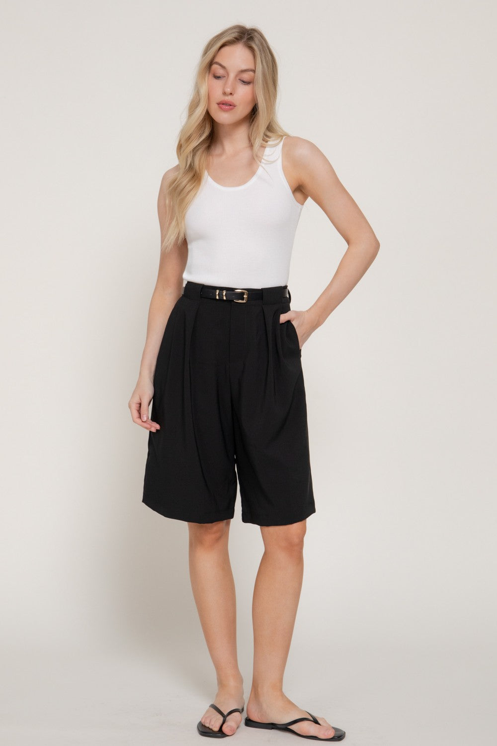 BLACK Belted Bermuda Short Pants