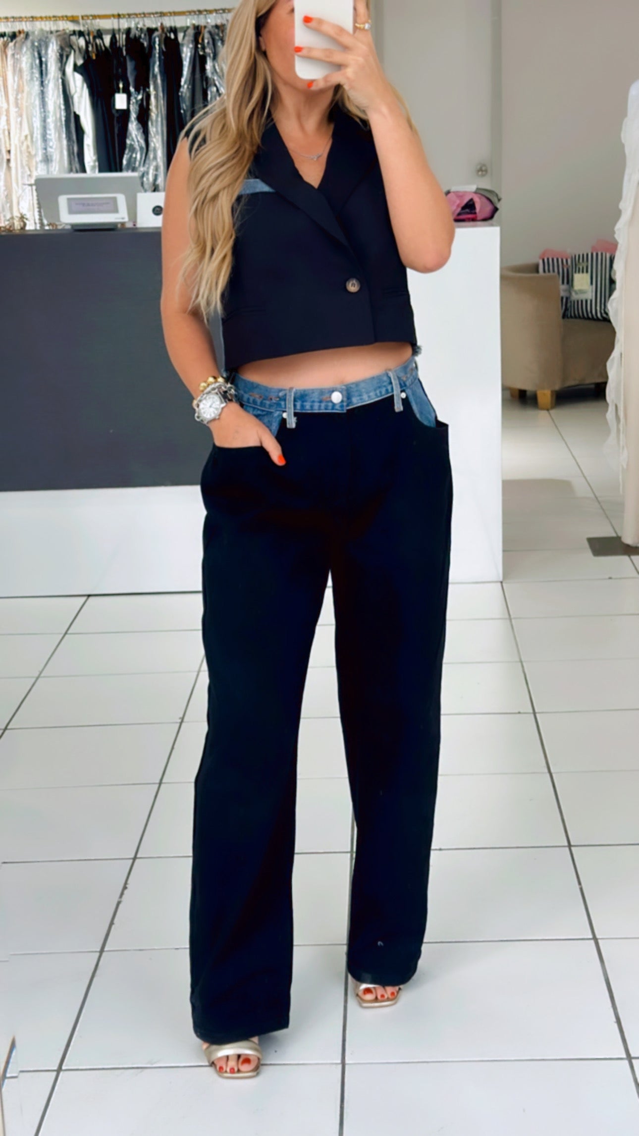 Black denim pant