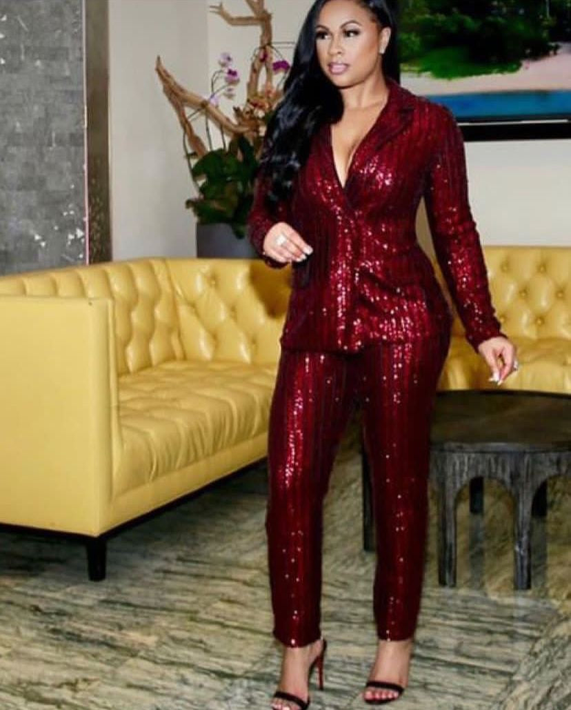 Burgundy Sparkling Set
