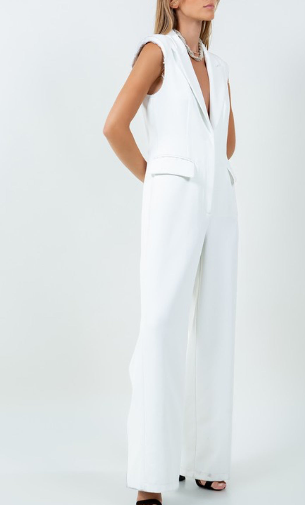 Kariana white jumpsuit