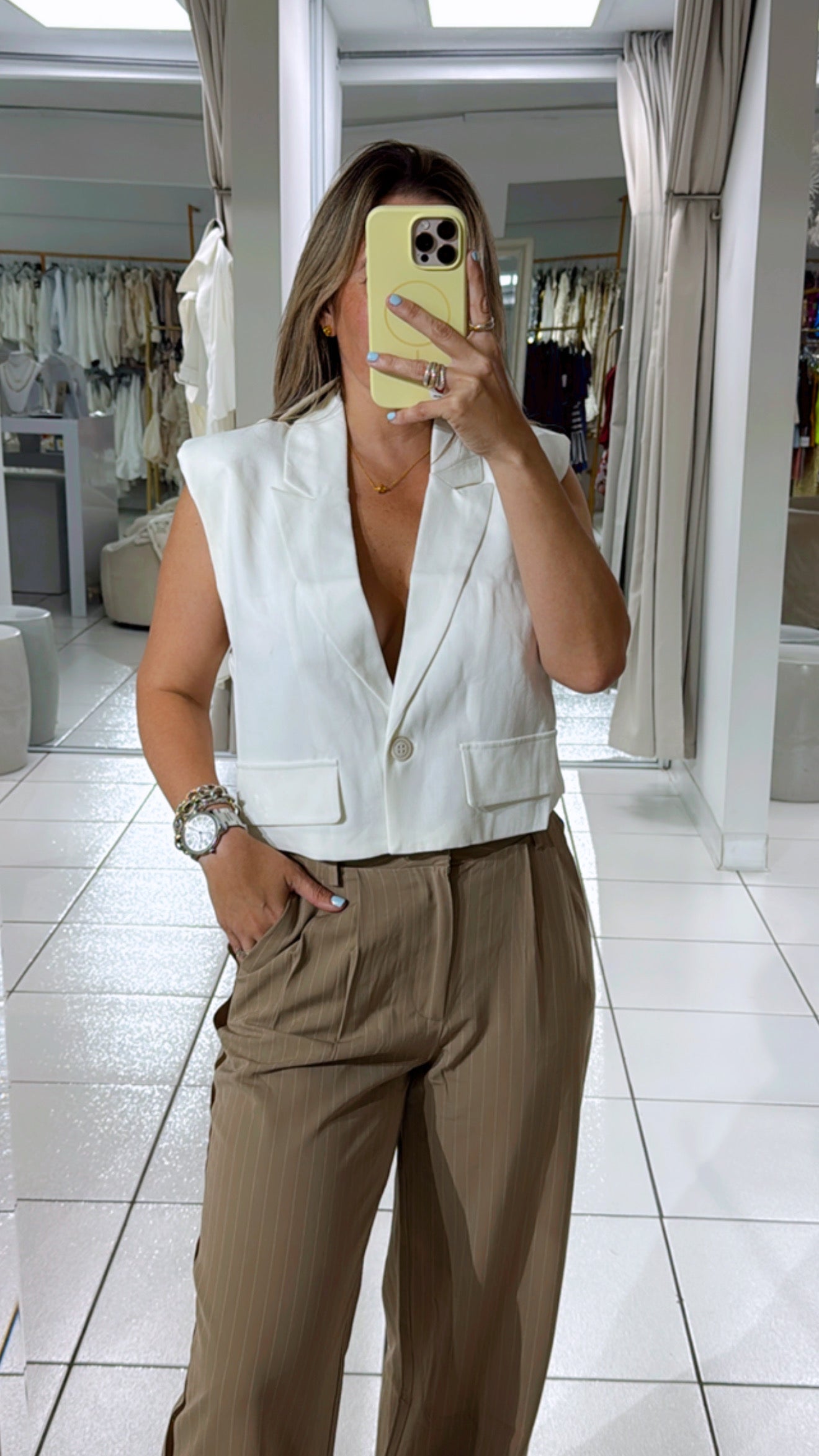 White lino vest