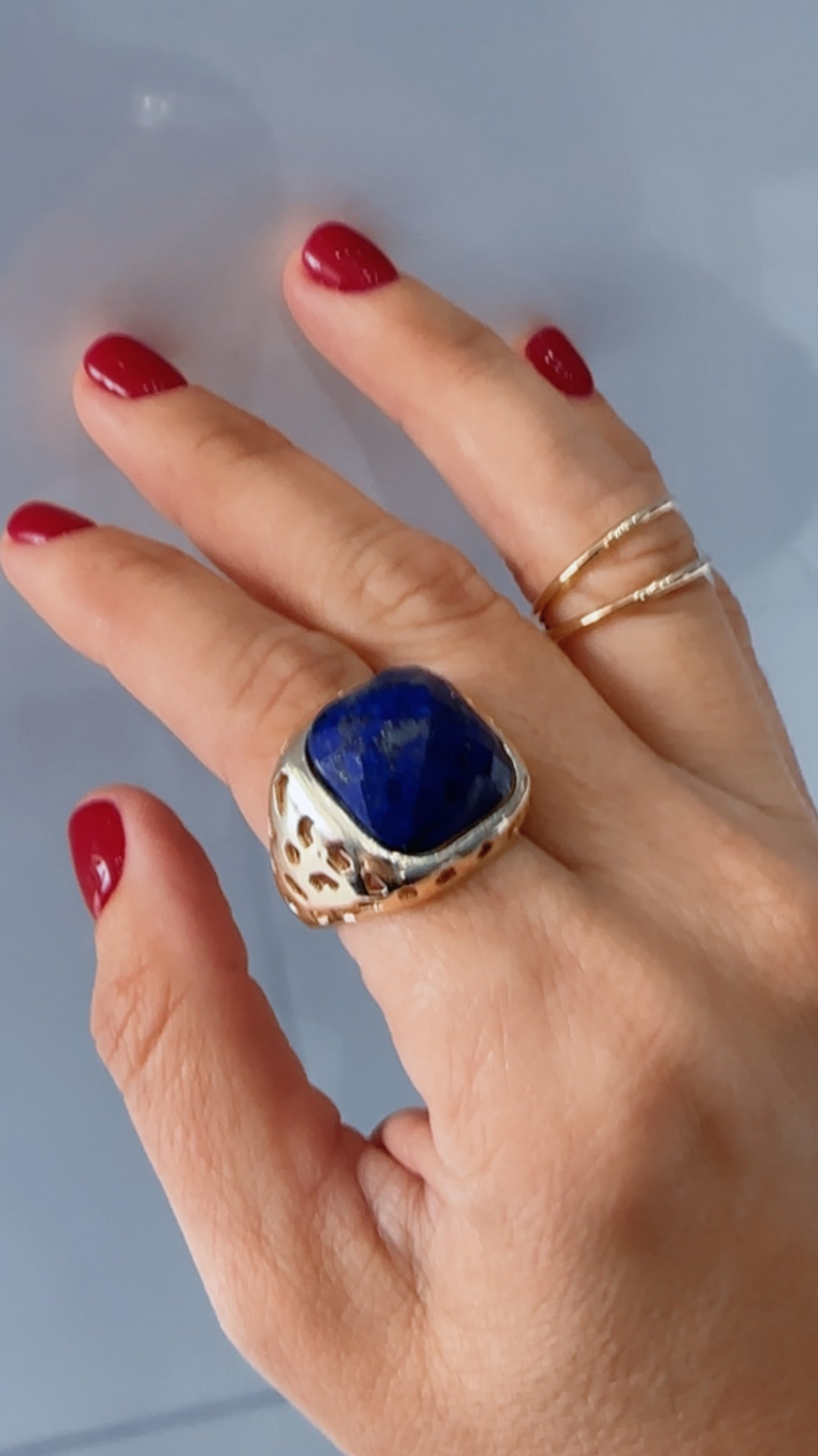 Ana rings