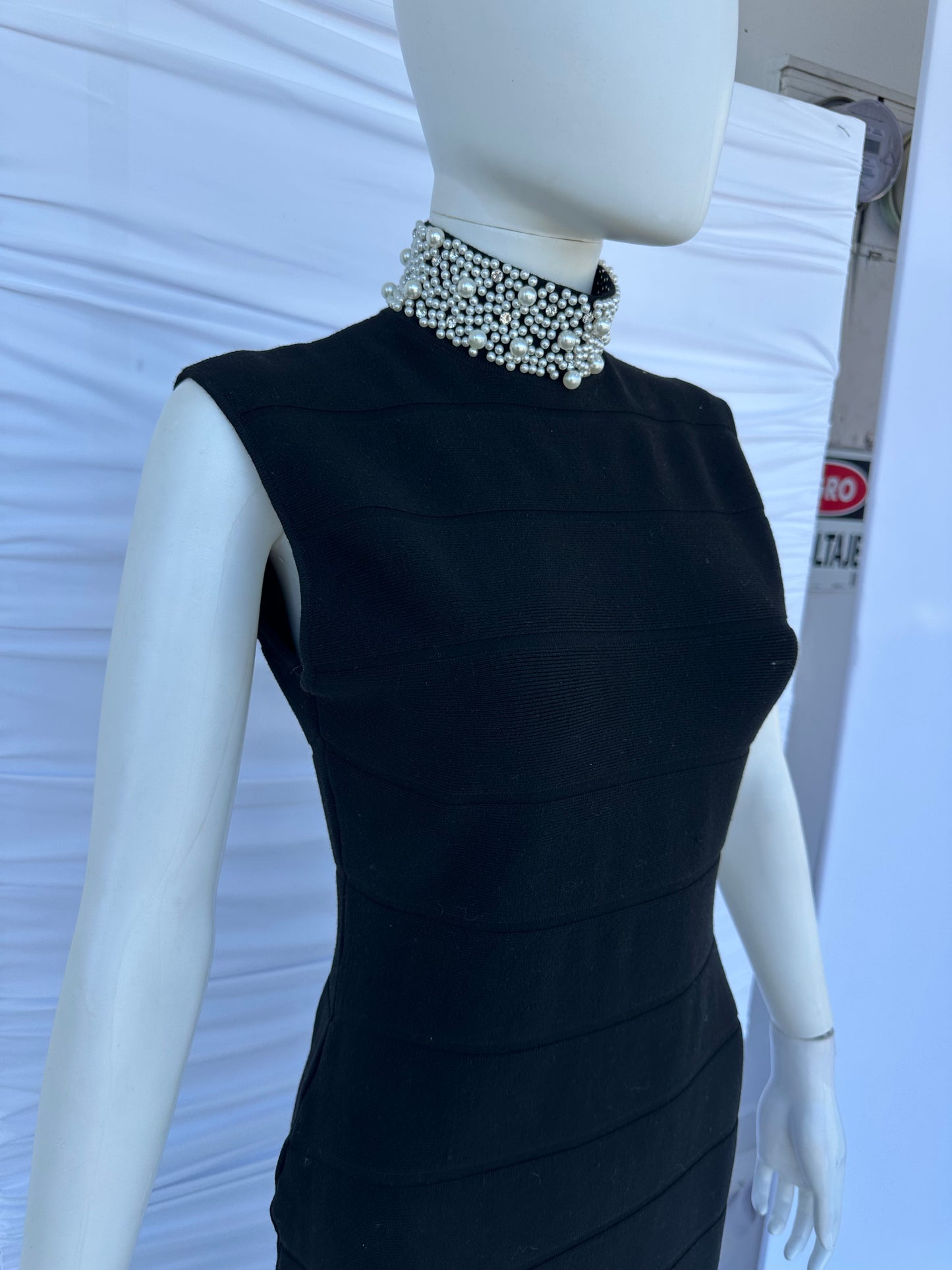 Pearl black maxi dress