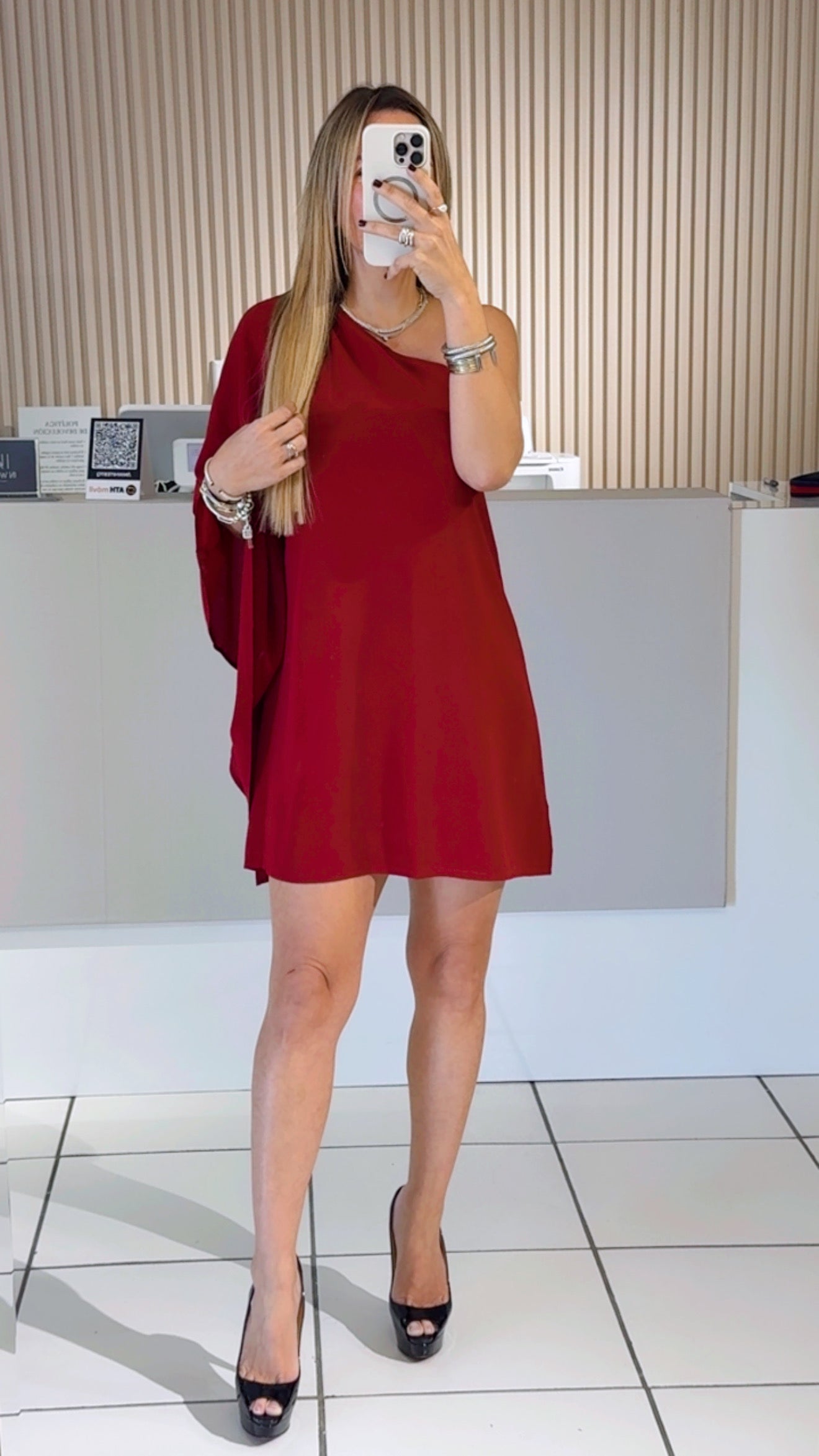 Mini burgundy dress