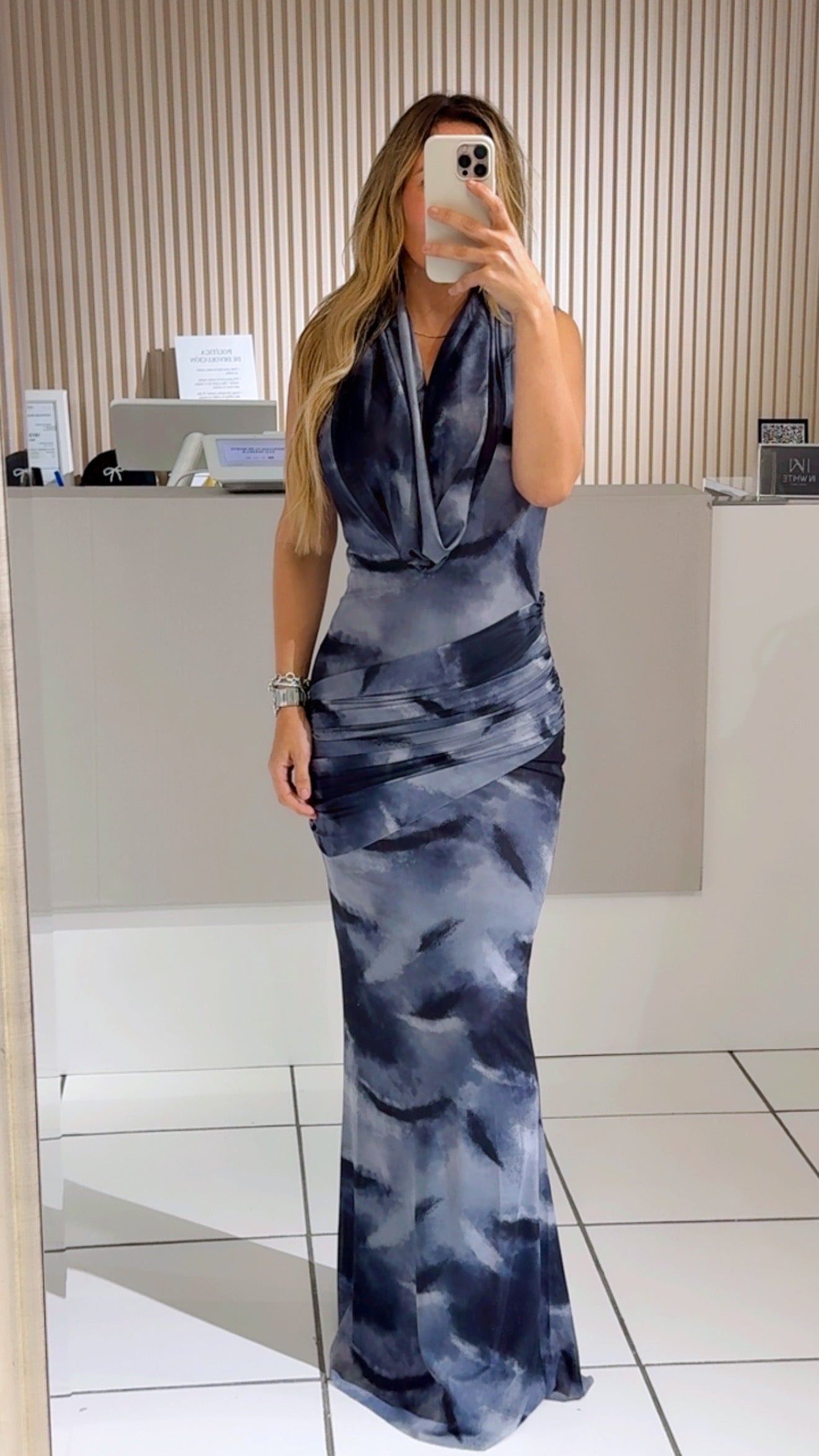 Nelis Multiple Gray Maxi Dress
