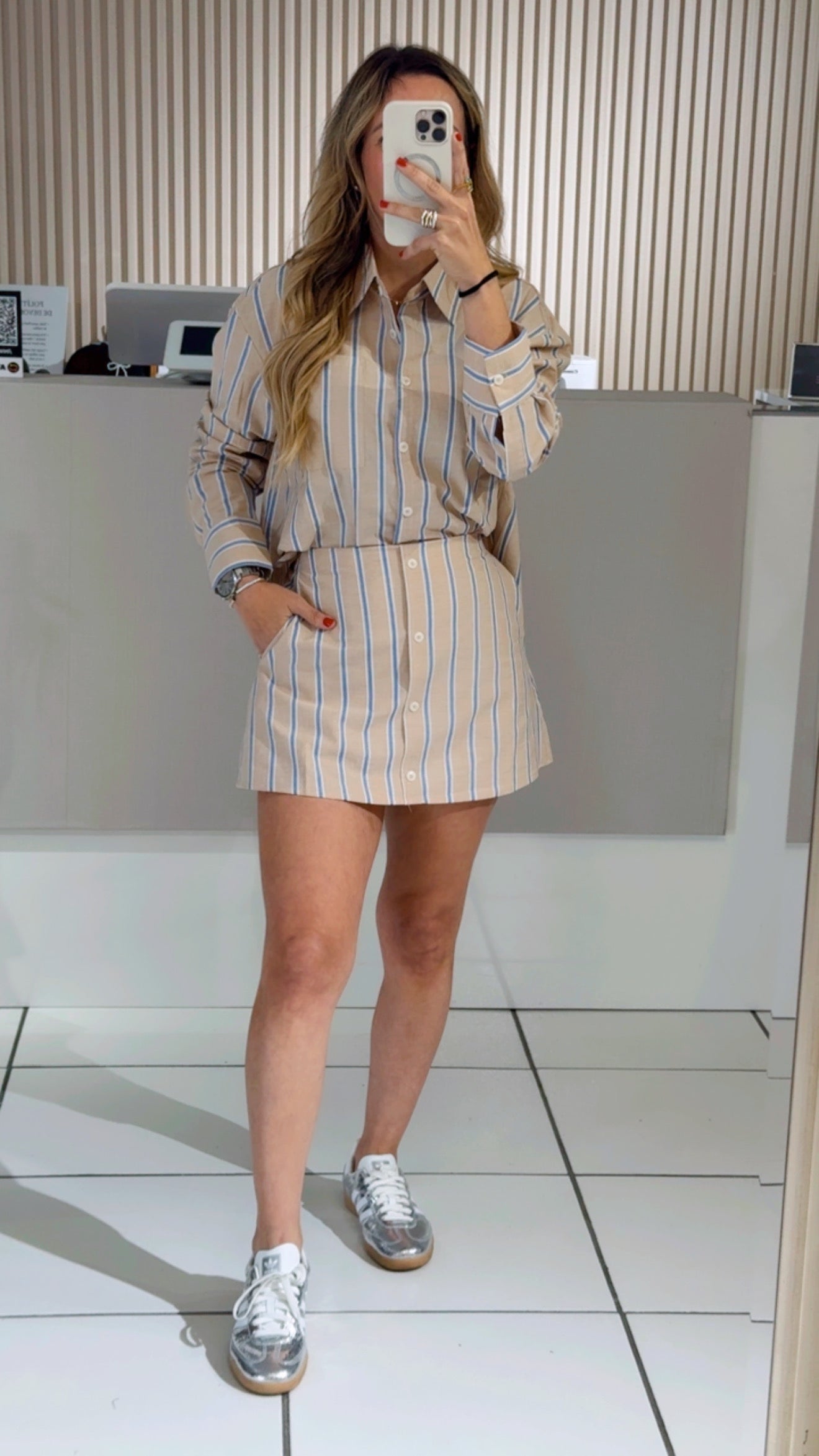 Striped cream set
