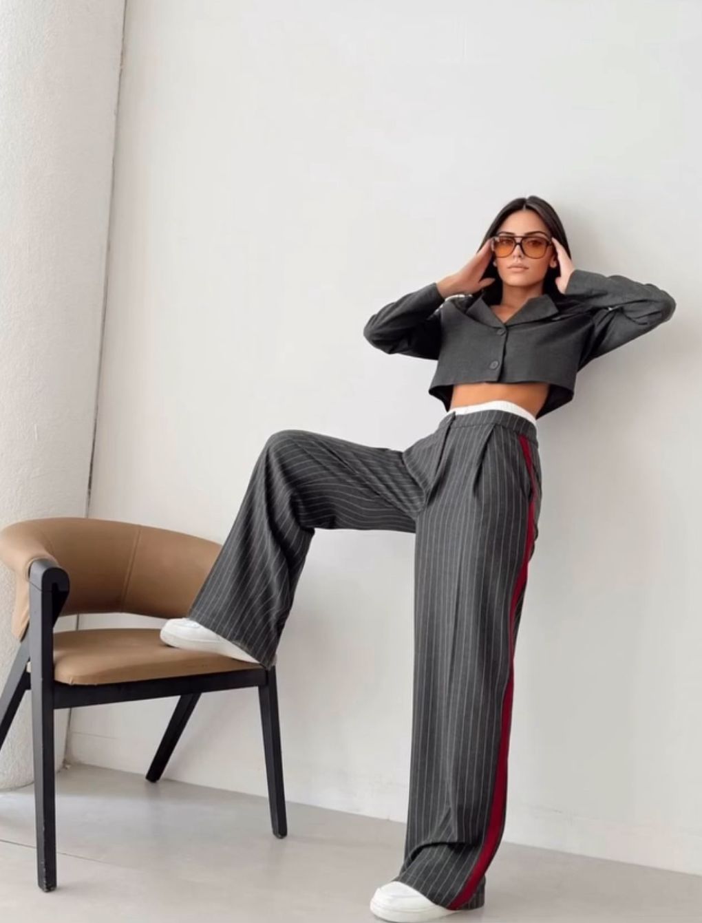 Stripe gray pants