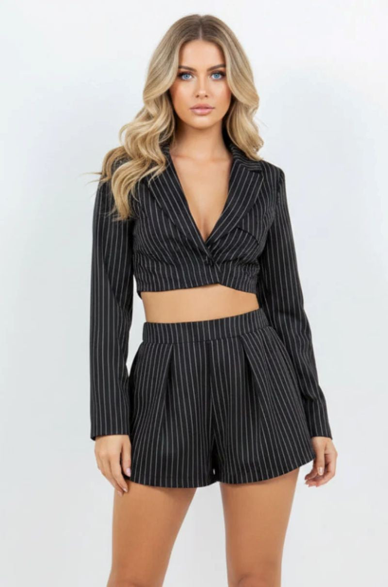BLACK Cropped Blazer Jacket & Shorts