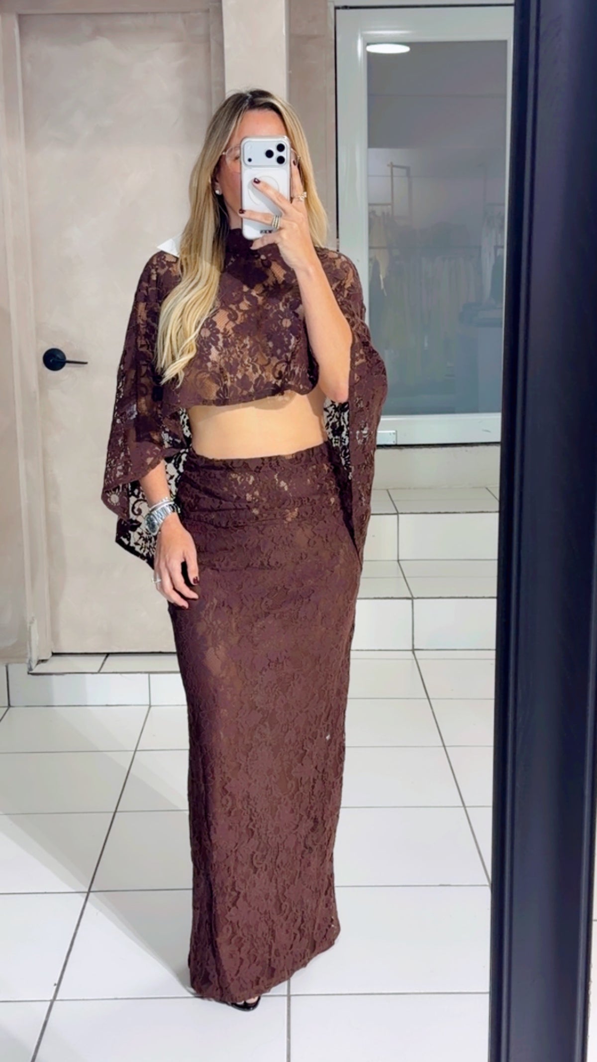BROWN SET