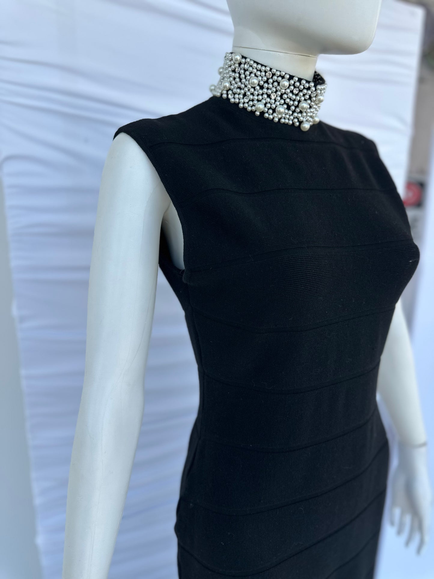 Pearl black maxi dress