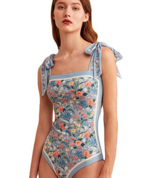 Reversible suimsuit