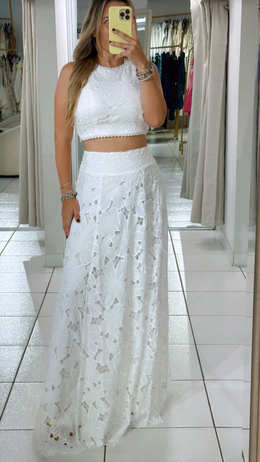 White glam set