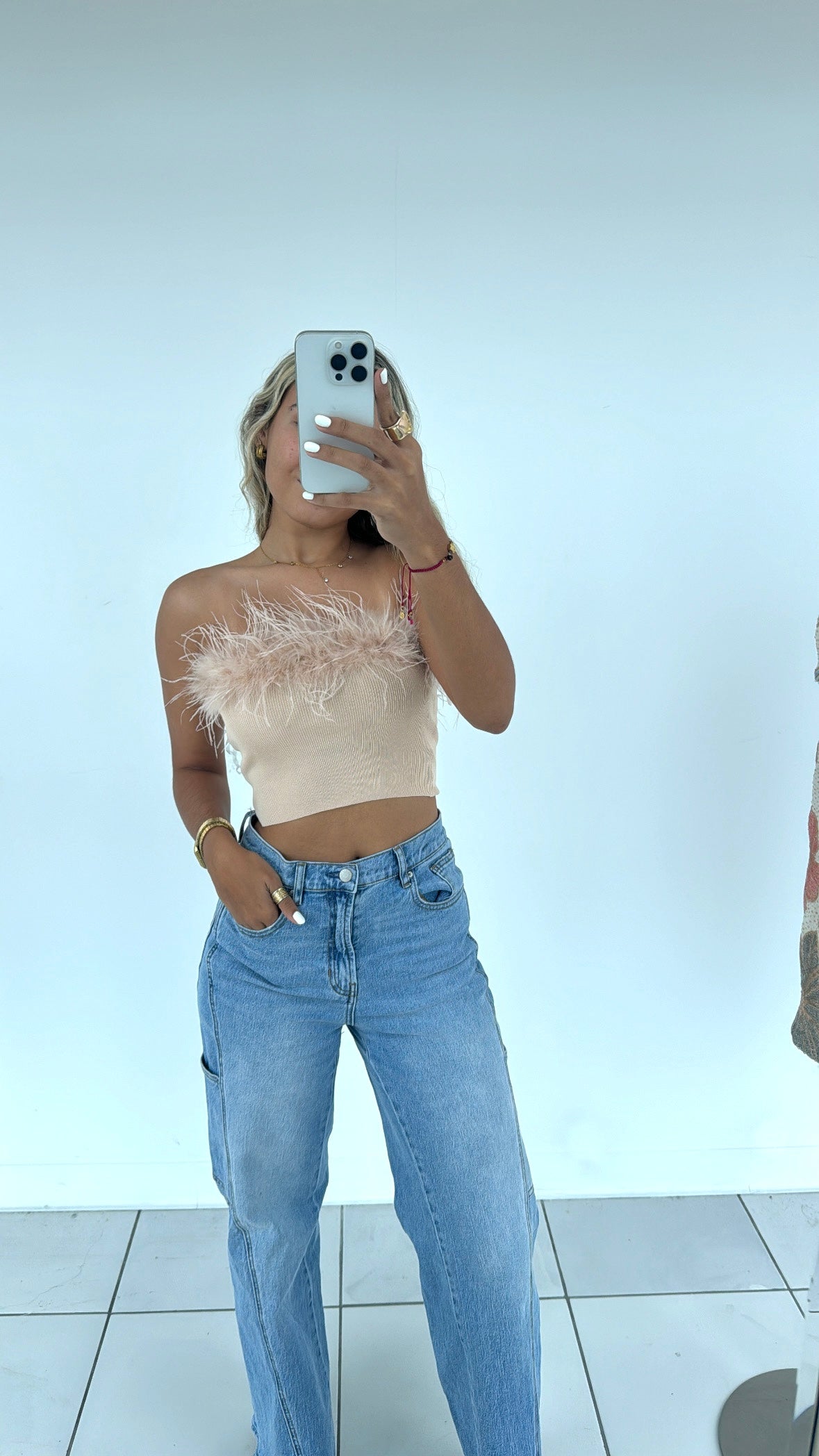 Feathers Top
