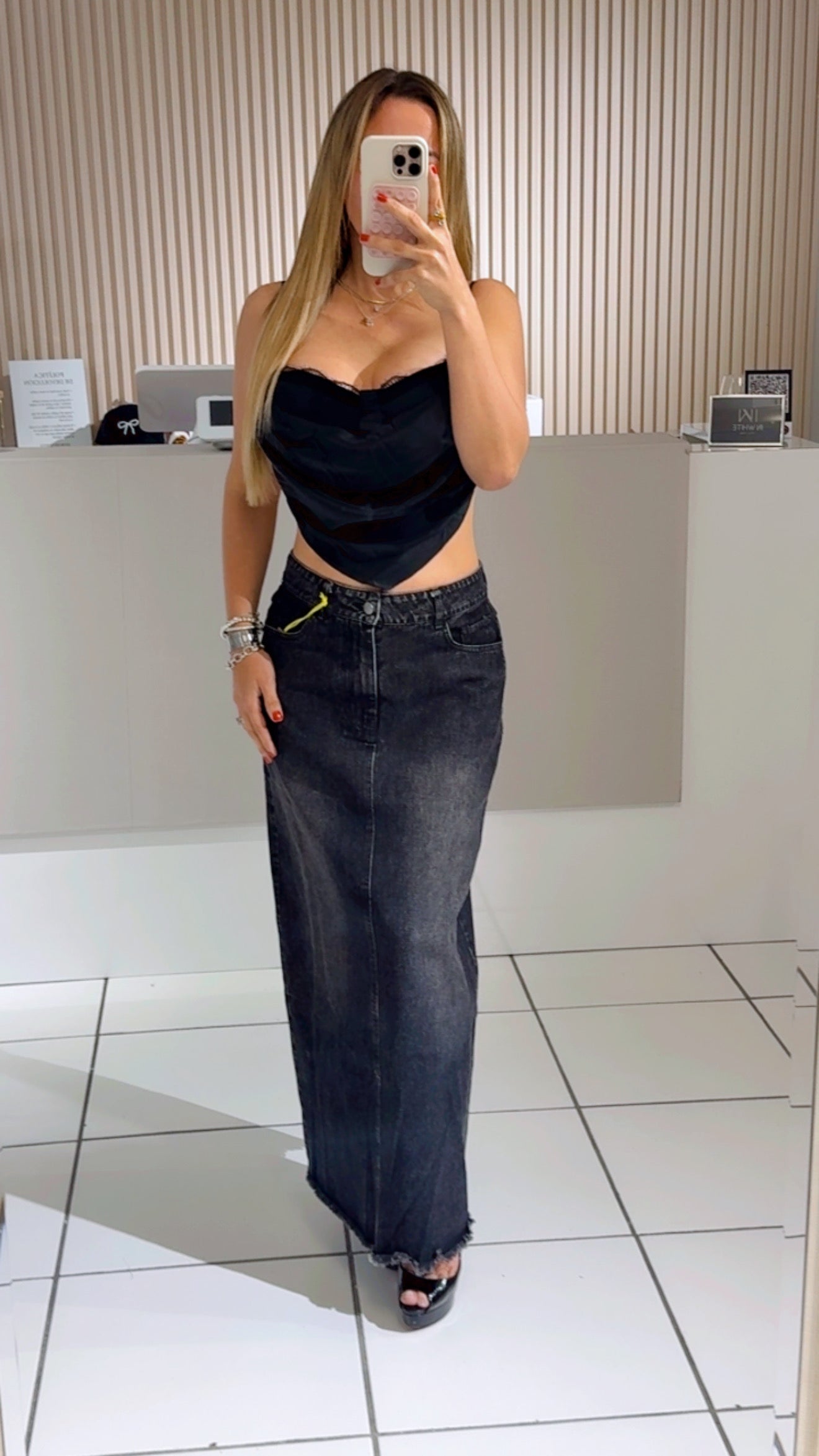 Elia black top