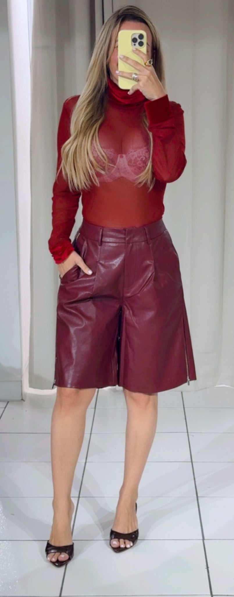 Leather bermuda short