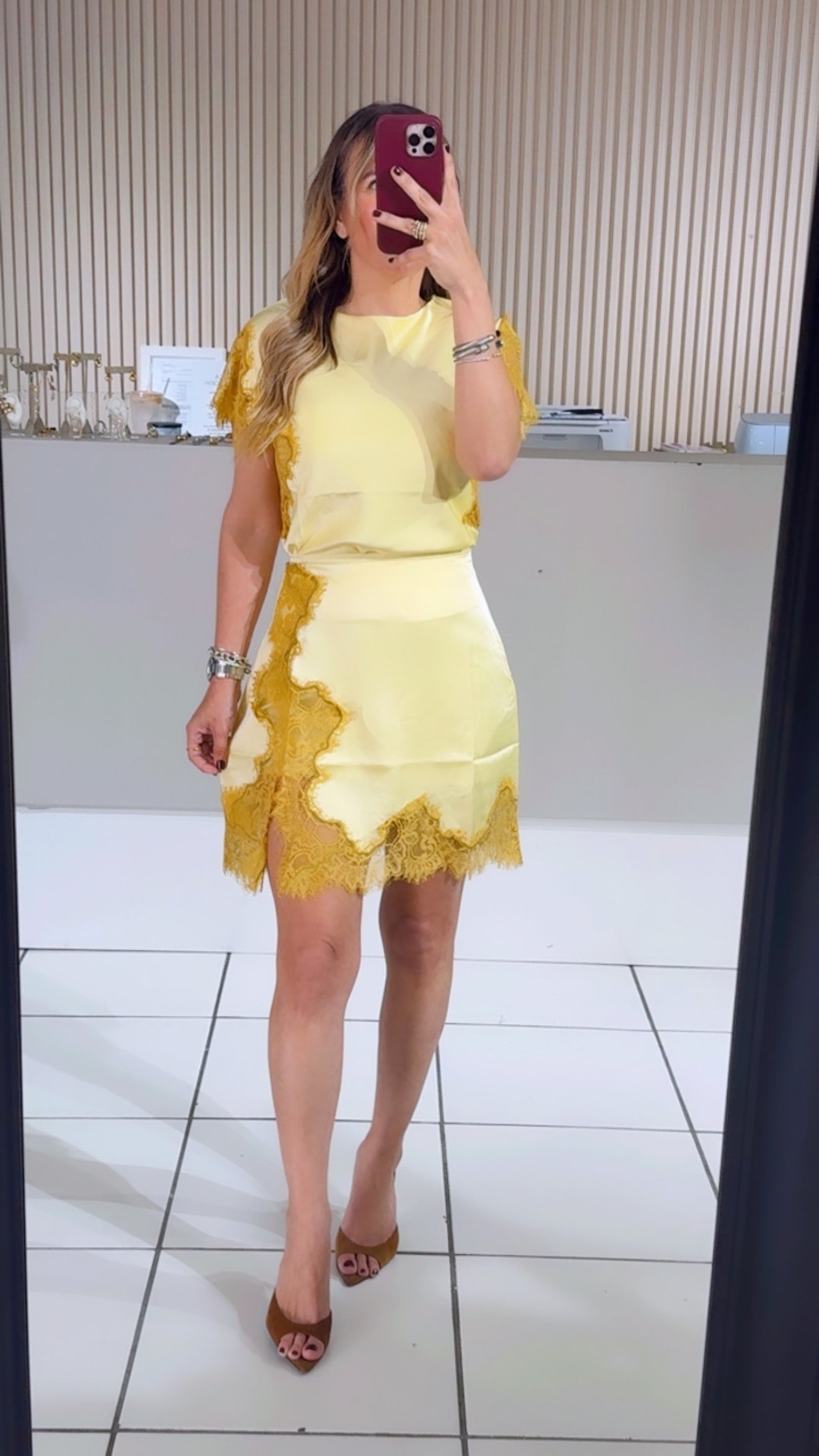 Yellow set