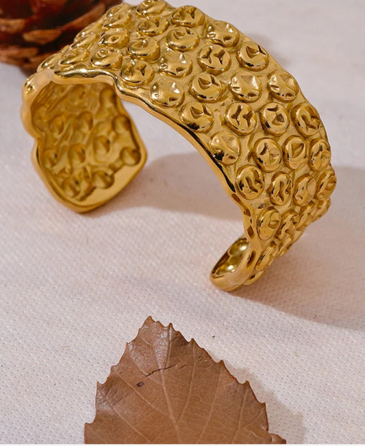 Cuff