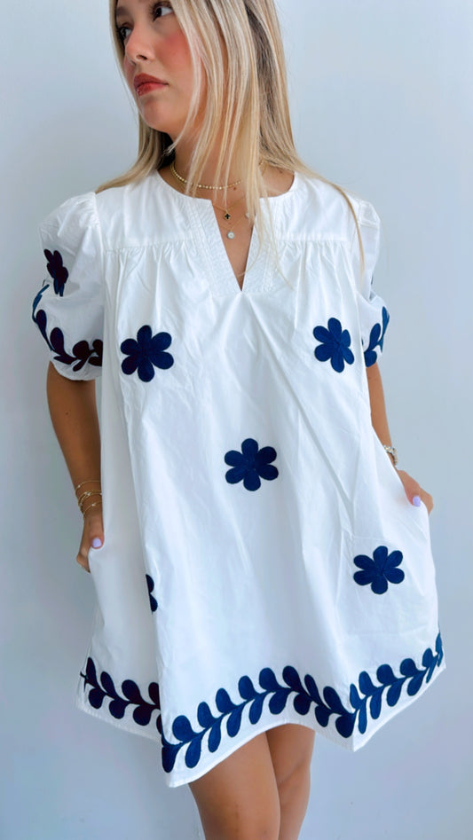 White flower embroidered dress