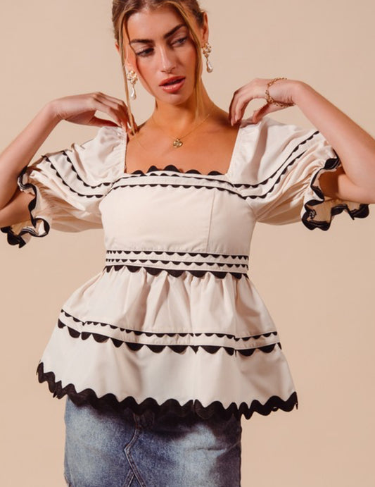 Zig zag cream top