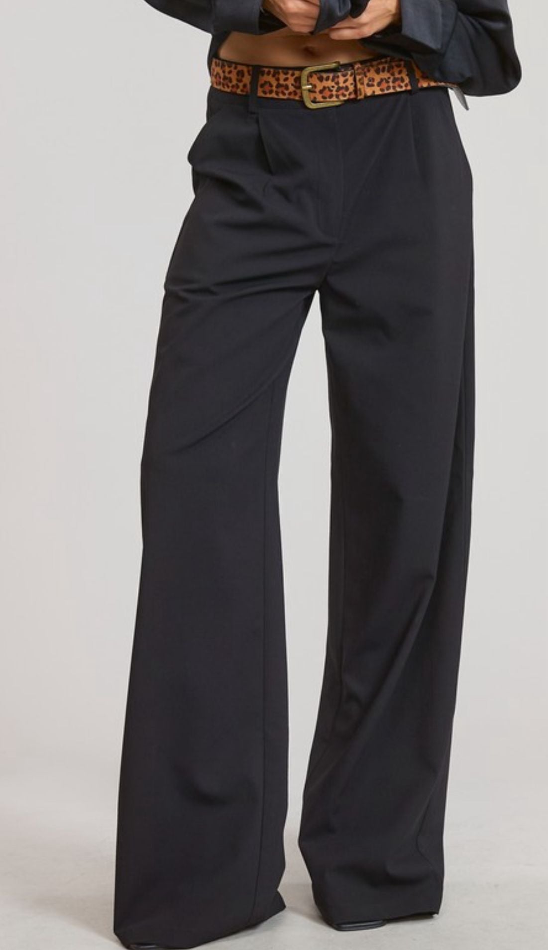 Tailored Flow black
