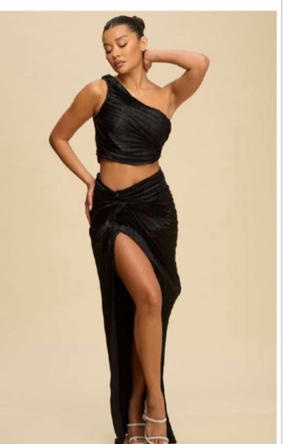 Metallic pleated set