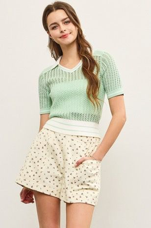 Collared V Neck Sweater Top