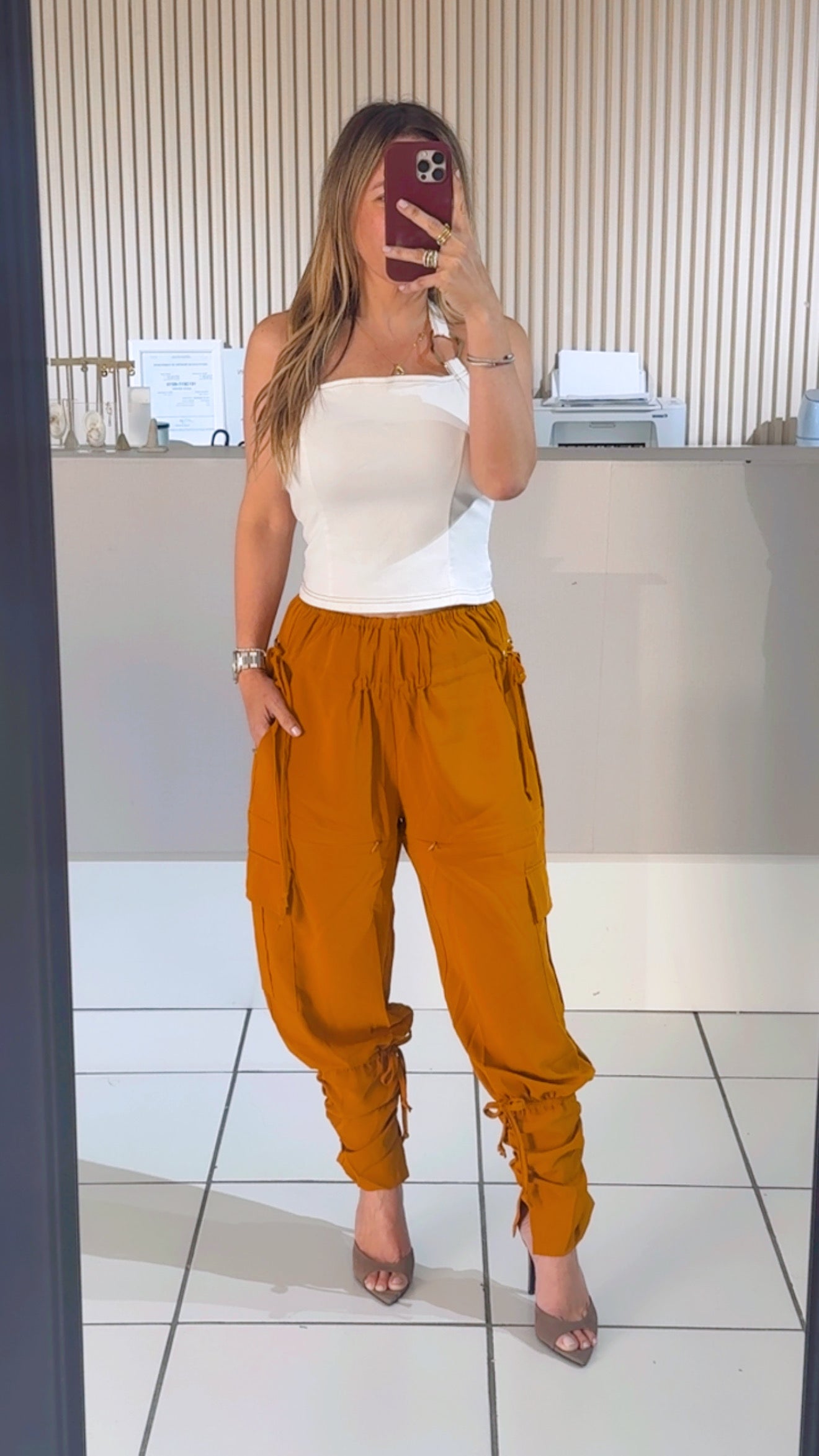 Cognac woven high waist pants