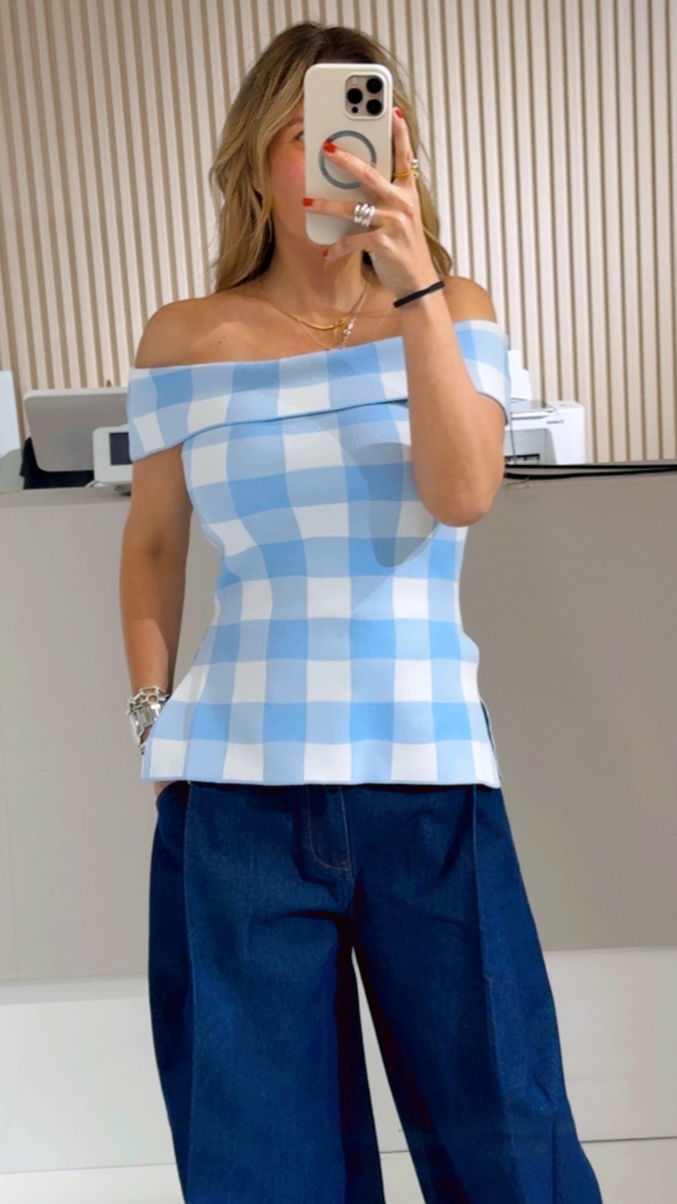 Liz blue and white top