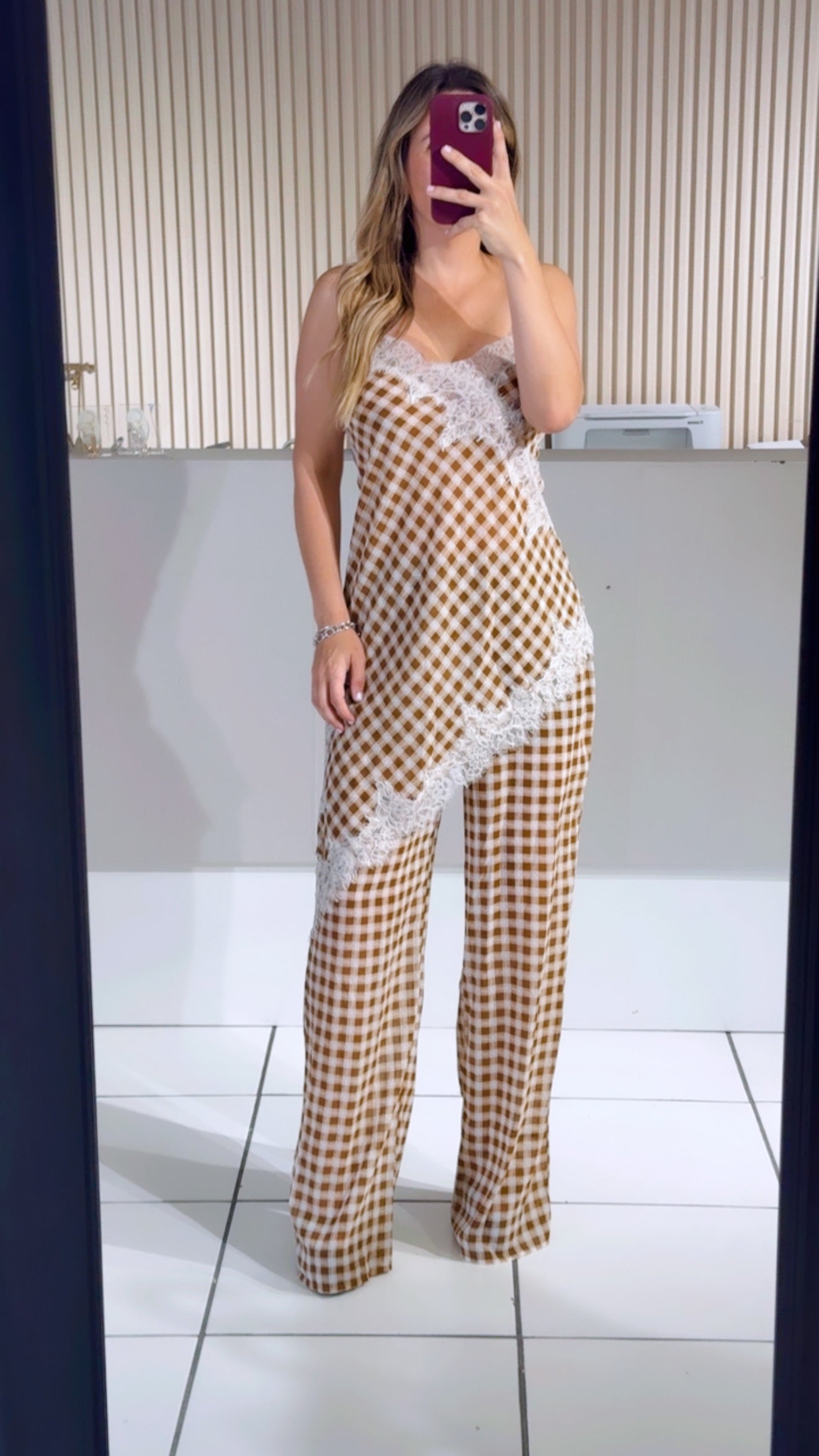 Checkers taupe set