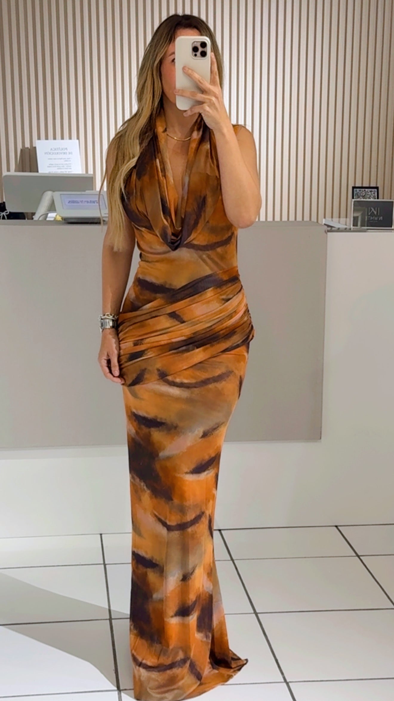 Nelis Multiples Orange Maxi Dress
