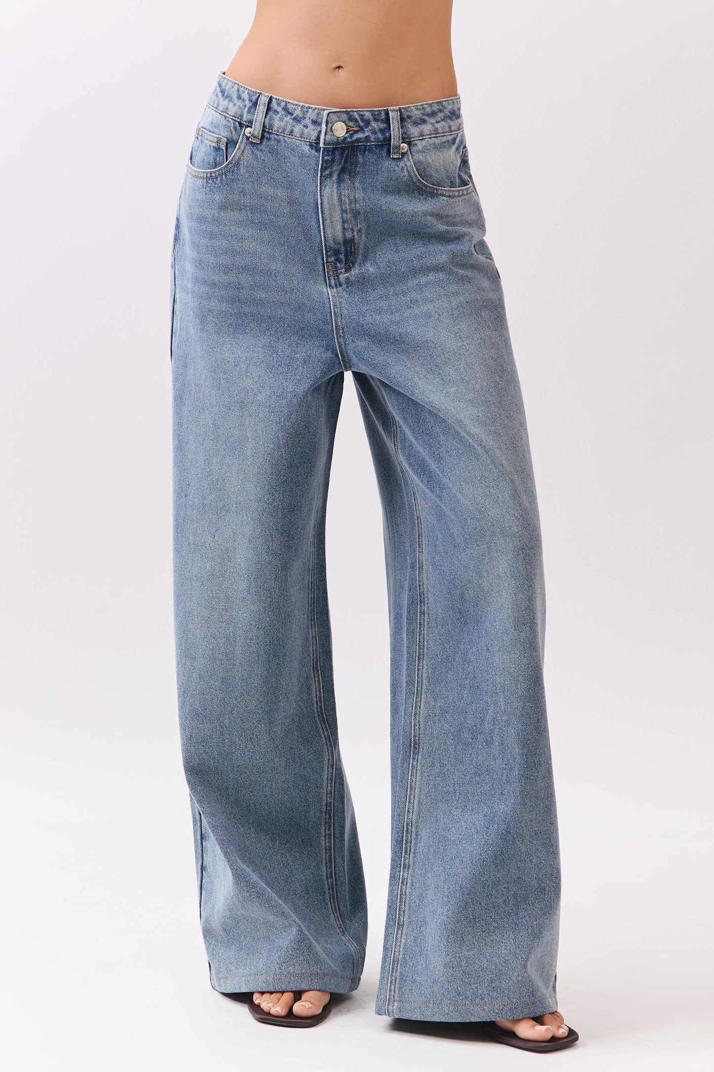 Washed Wide Leg Denim Jeans